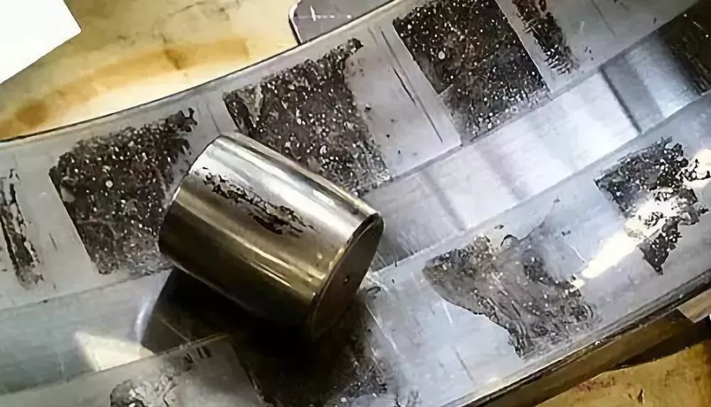 山東盛華電機生產(chǎn)廠家盤點影響電機軸承使用壽命的關鍵